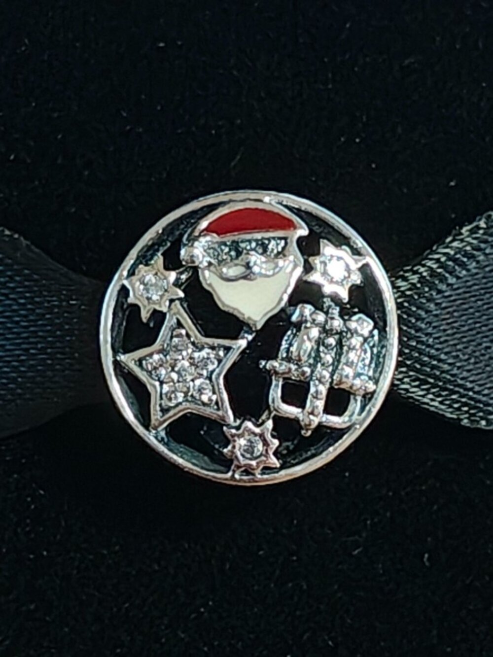 Authentic Pandora Retired Christmas Joy Charm 796364CZ Sterling Silver Santa